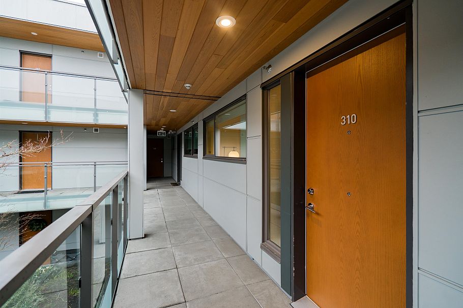 310 209 E 20th Avenue Vancouver, BC - 19
