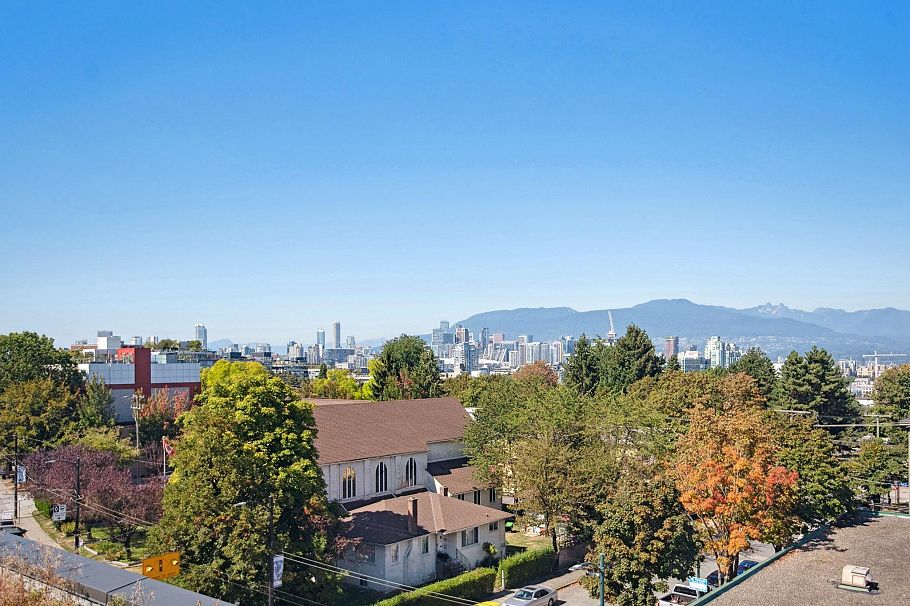 321 2520 Guelph Street Vancouver, BC - 30