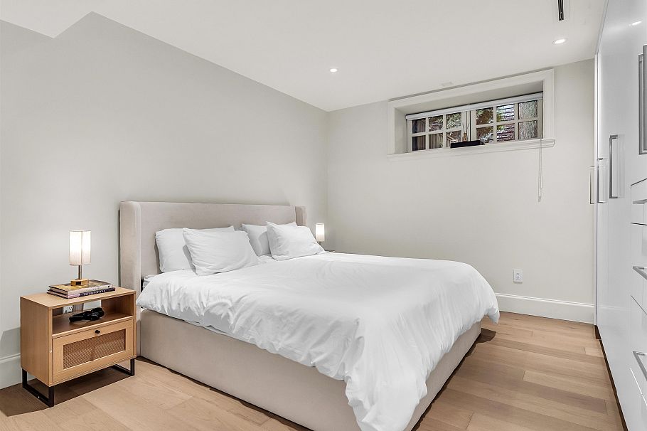 1712 Cedar Crescent Vancouver, BC - 29