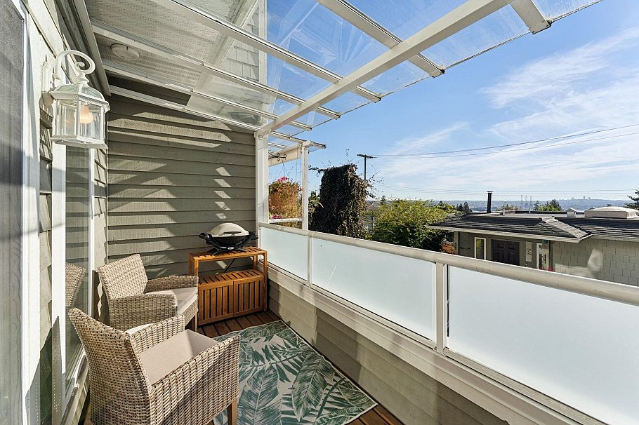 333 E Keith Road North Vancouver, BC - 16