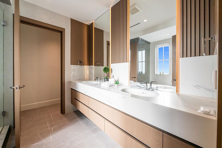 3852 W 50th Avenue Vancouver, BC - 12