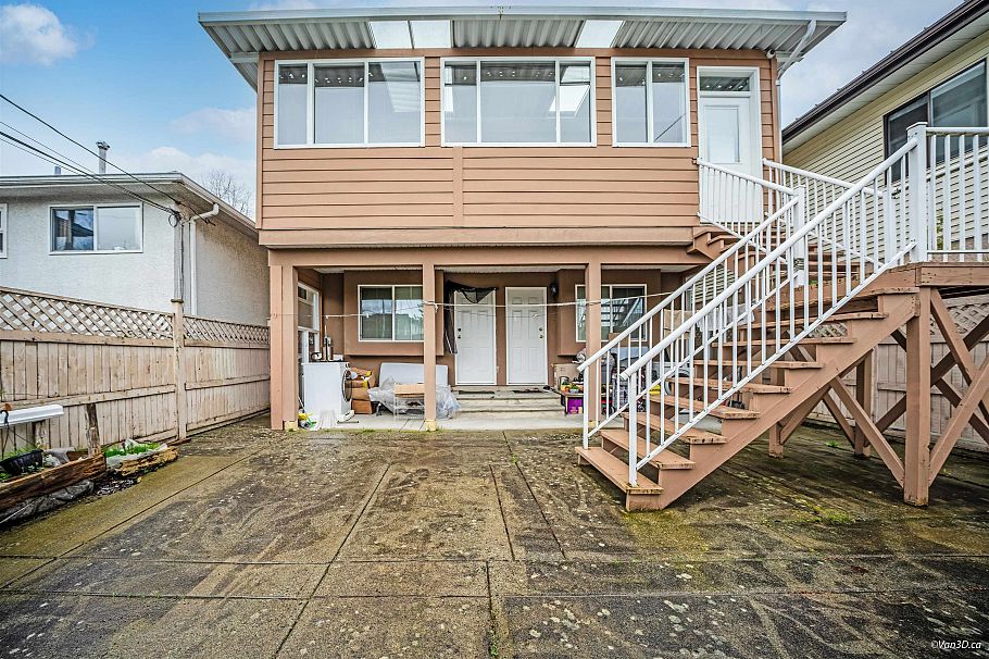 742 E 51st Avenue Vancouver, BC - 33