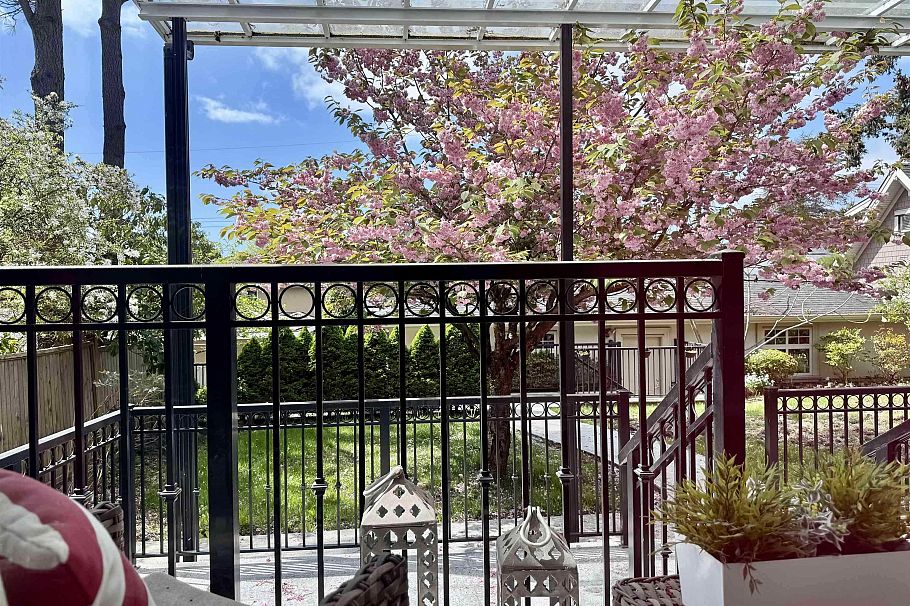 7165 Maple Street Vancouver, BC - 38