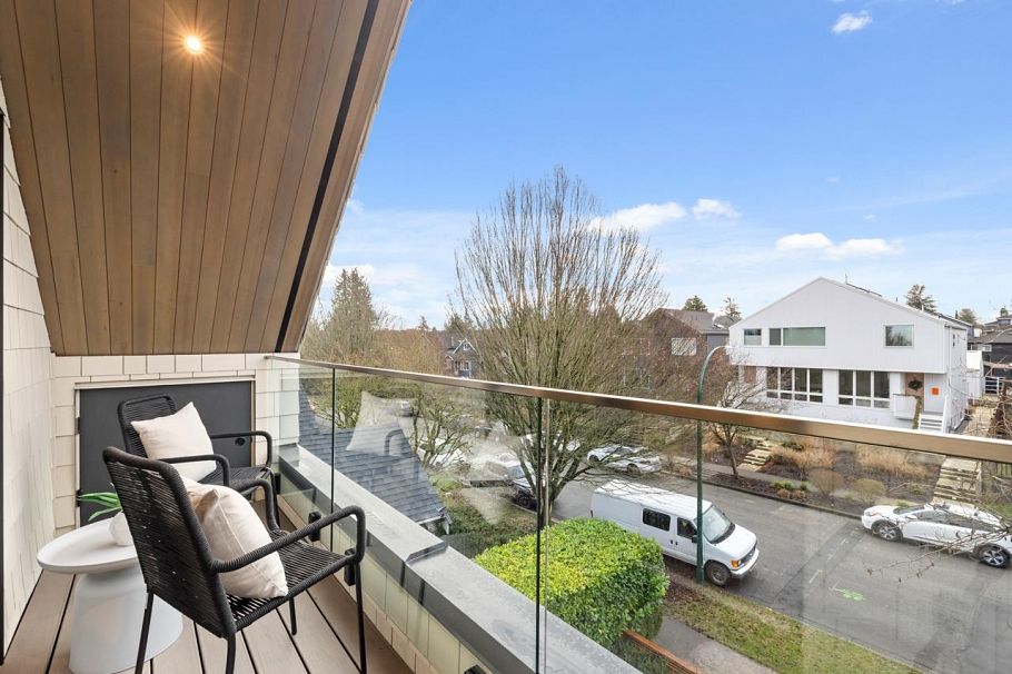 1 435 E 37th Avenue Vancouver, BC - 31