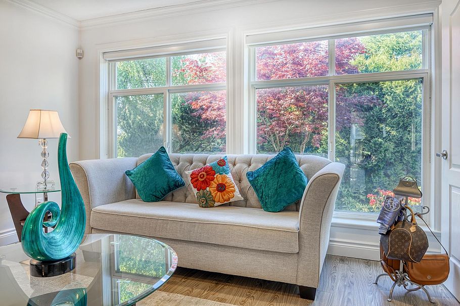 4218 W 10th Avenue Vancouver, BC - 6