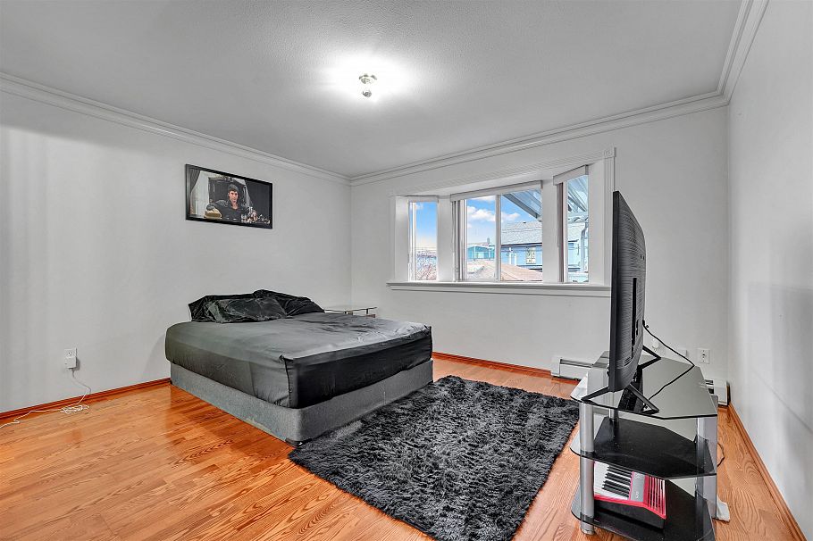 3153 Parker Street Vancouver, BC - 18