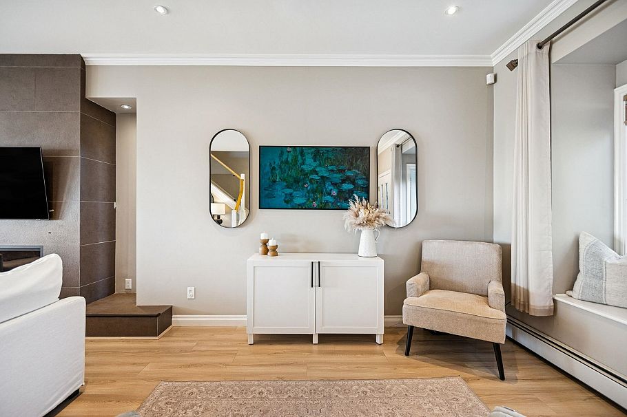 333 E Keith Road North Vancouver, BC - 12