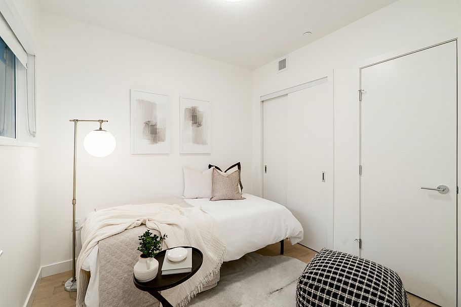 310 209 E 20th Avenue Vancouver, BC - 15