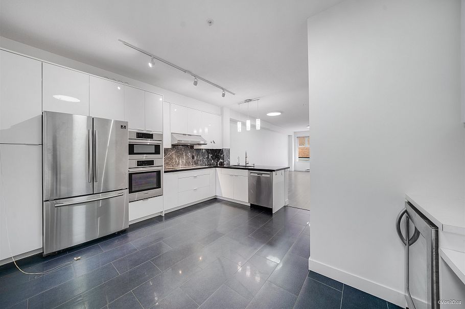 6612 Arbutus Street Vancouver, BC - 8