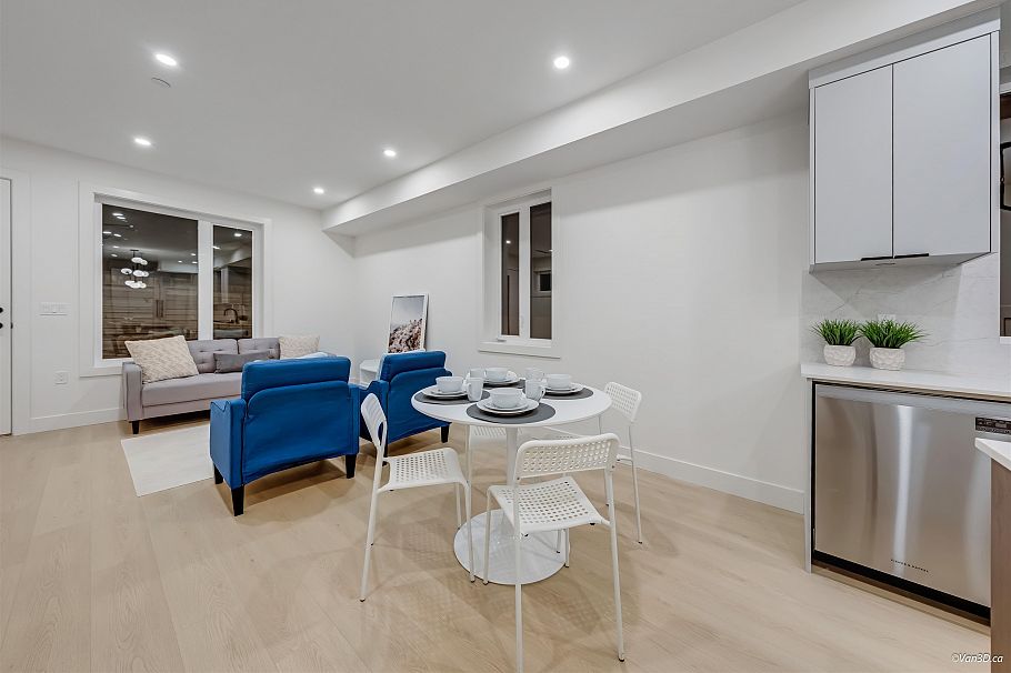 6728 Heather Street Vancouver, BC - 5