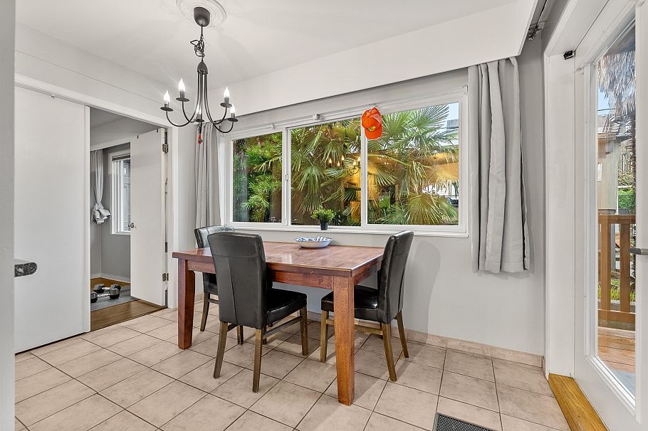 2574 Cornwall Avenue Vancouver, BC - 21