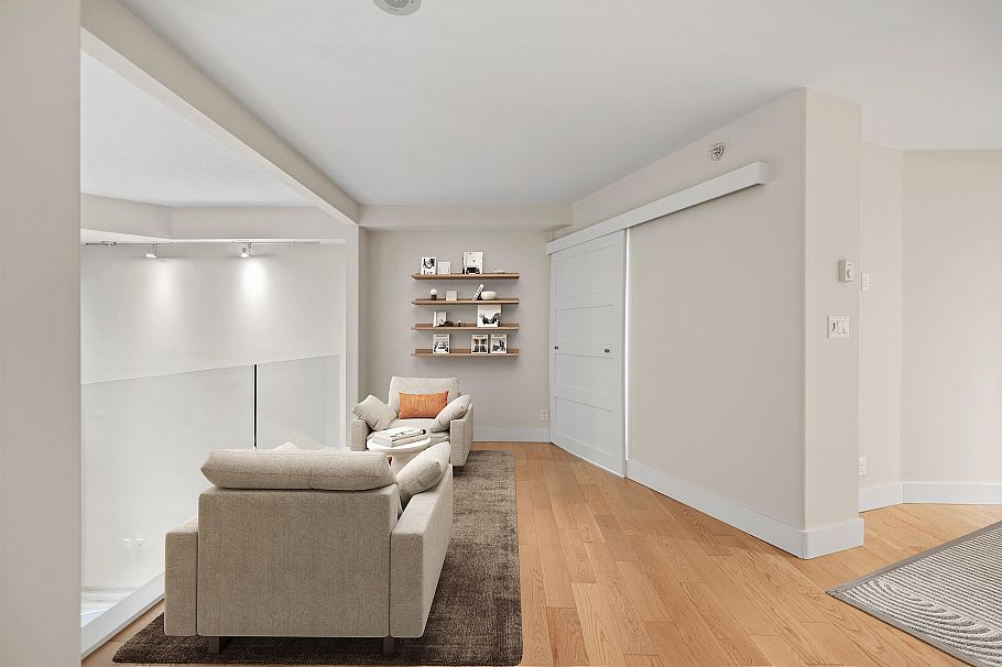 621 Jervis Street Vancouver, BC - 11