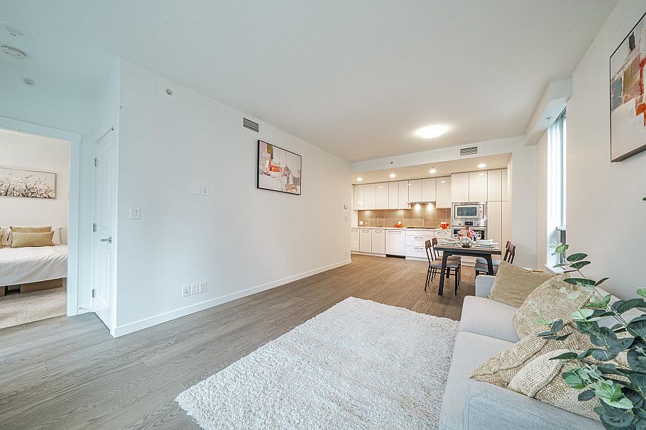 201 3533 Ross Drive Vancouver, BC - 4