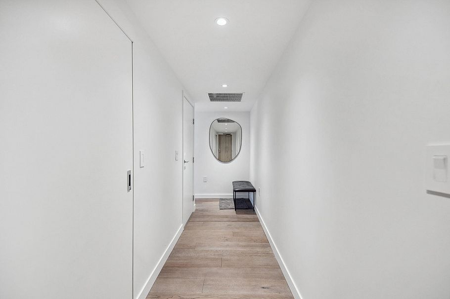 2002 1111 Richards Street Vancouver, BC - 22