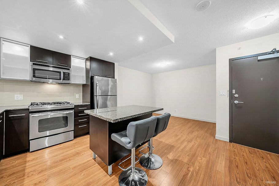 609 3111 Corvette Way Richmond, BC - 8