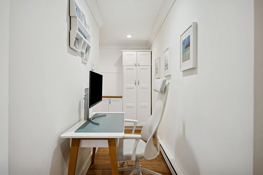 202 1157 Nelson Street Vancouver, BC - 21