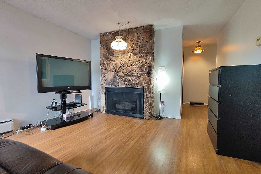 108 1420 E 7th Avenue Vancouver, BC - 6