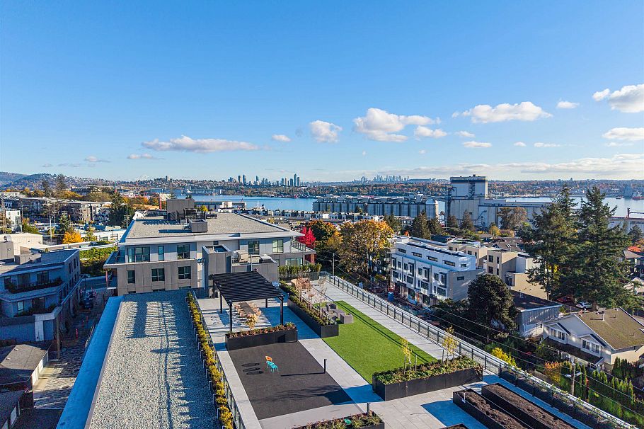 358 422 E 3rd Street North Vancouver, BC - 25