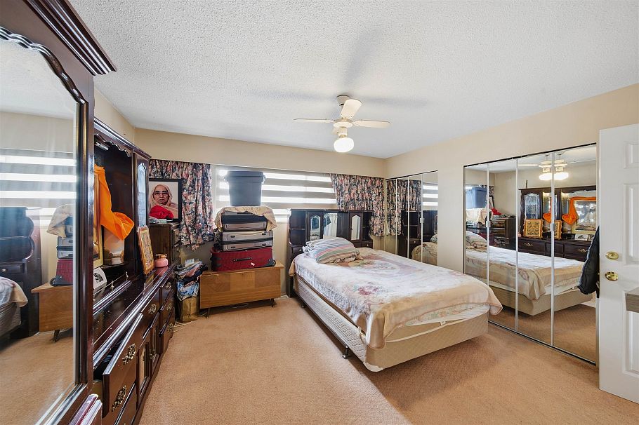 154 E 64th Avenue Vancouver, BC - 14