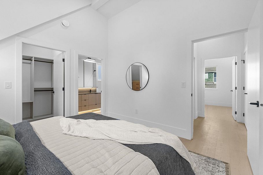 1947 13th Avenue Vancouver, BC - 6