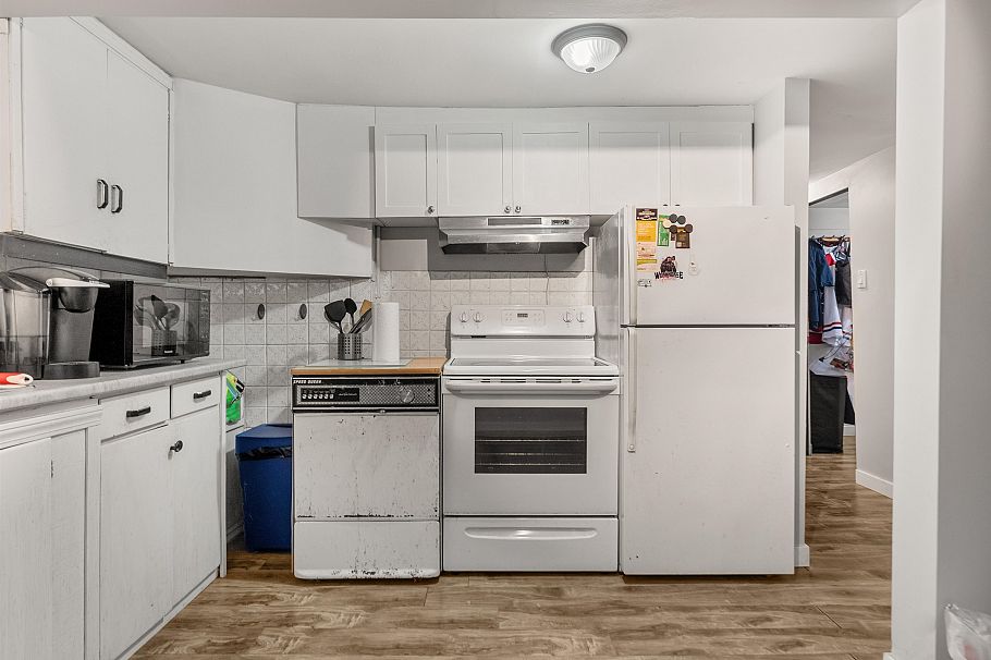 2574 Cornwall Avenue Vancouver, BC - 20