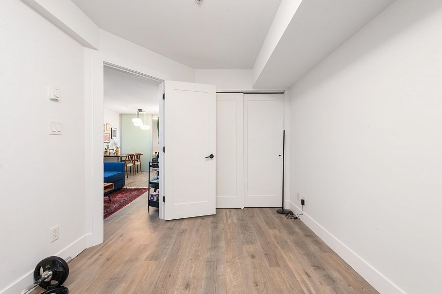 217 2150 E Hastings Street Vancouver, BC - 18