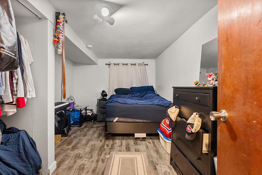 2574 Cornwall Avenue Vancouver, BC - 31