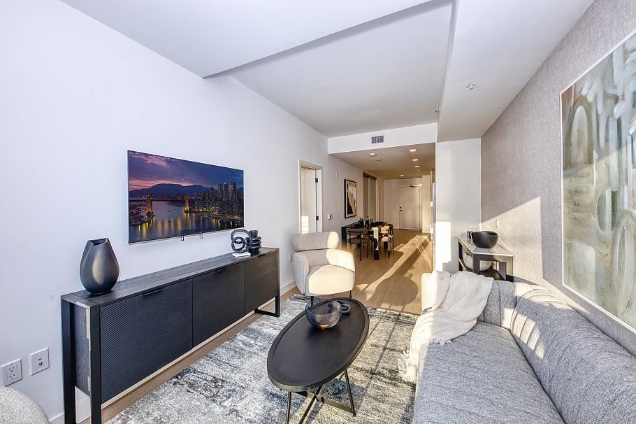 358 422 E 3rd Street North Vancouver, BC - 6