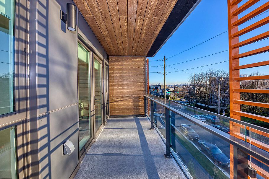 358 422 E 3rd Street North Vancouver, BC - 13