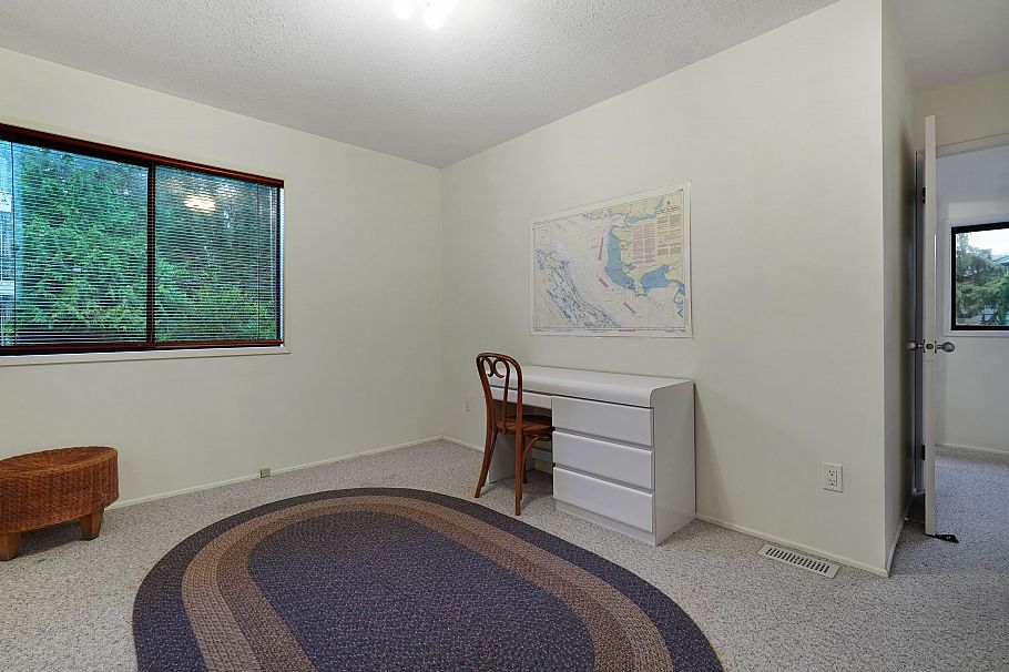 976 Prospect Avenue North Vancouver, BC - 23