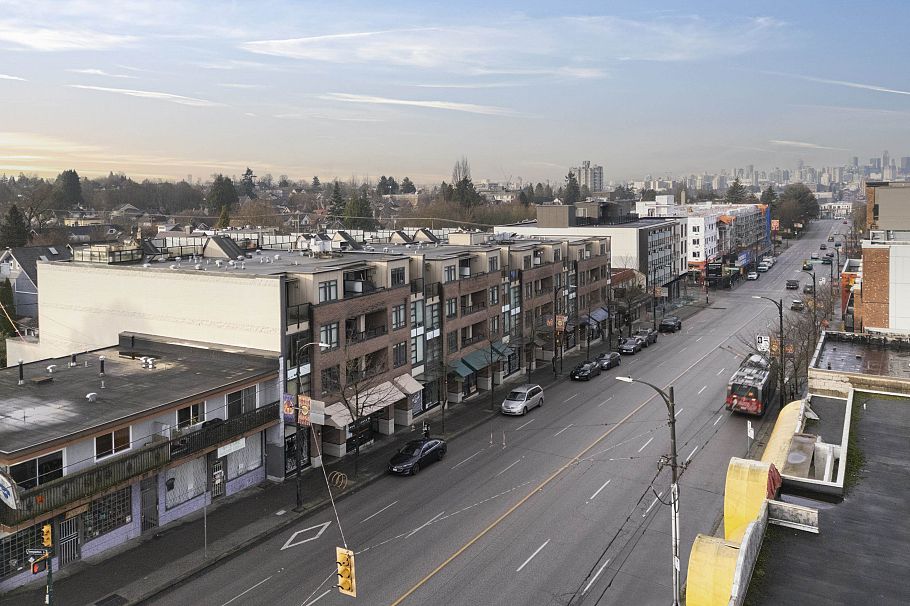 217 2150 E Hastings Street Vancouver, BC - 29