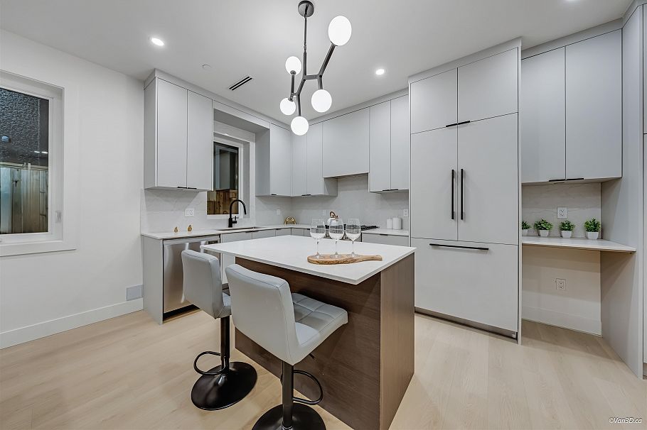 1 6730 Heather Street Vancouver, BC - 11