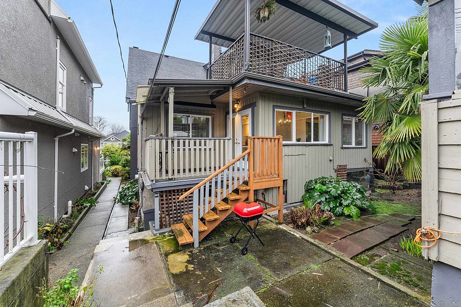 2574 Cornwall Avenue Vancouver, BC - 37