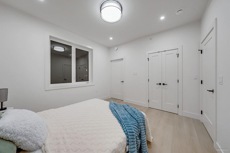 3 6730 Heather Street Vancouver, BC - 13