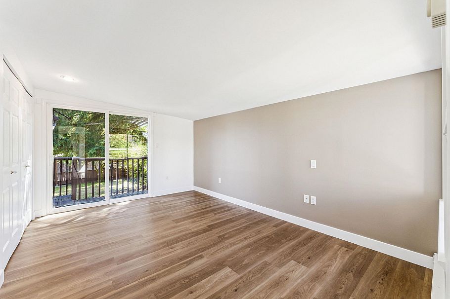 865 E 12th Street North Vancouver, BC - 14