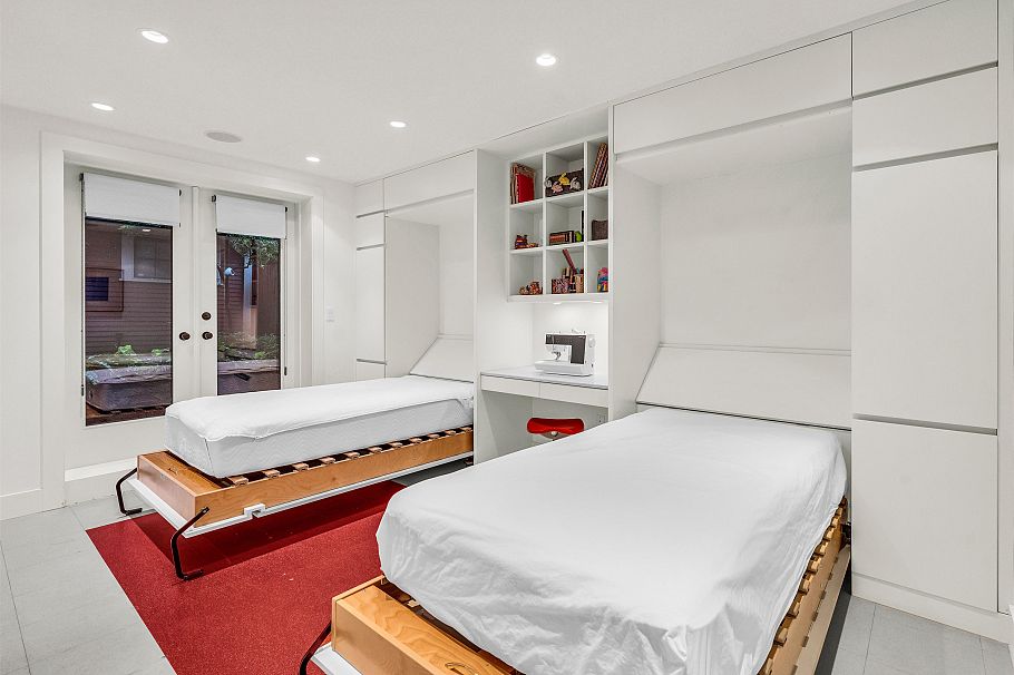 1747 Balaclava Street Vancouver, BC - 25