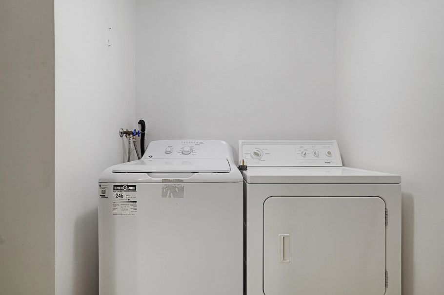 976 Prospect Avenue North Vancouver, BC - 32