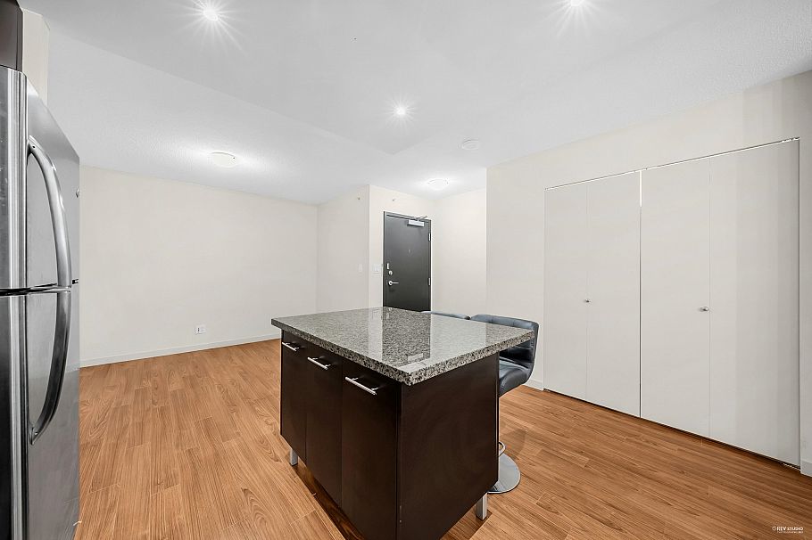 609 3111 Corvette Way Richmond, BC - 7