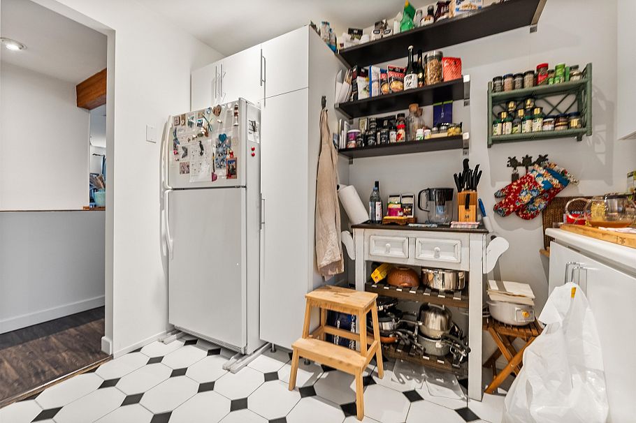 2574 Cornwall Avenue Vancouver, BC - 14