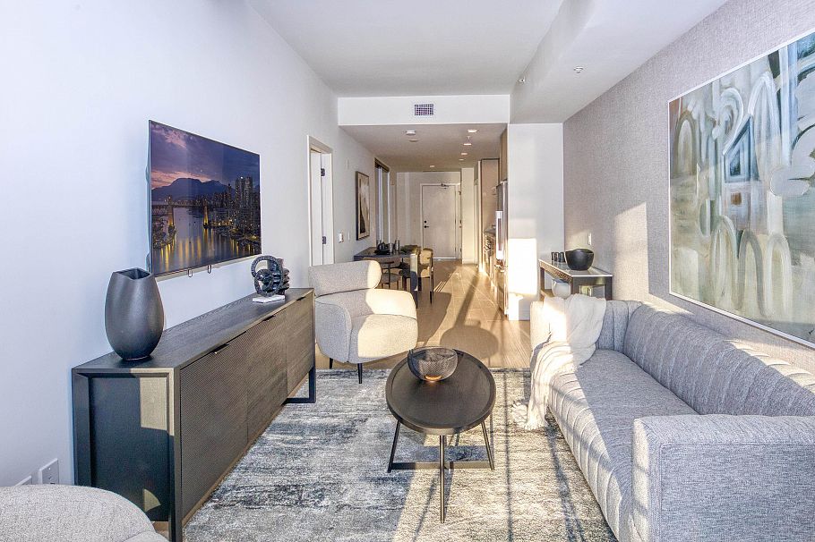 358 422 E 3rd Street North Vancouver, BC - 5