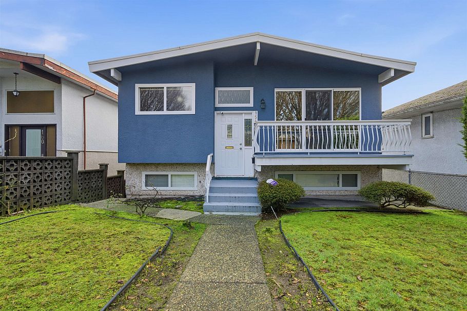 154 E 64th Avenue Vancouver, BC - 1