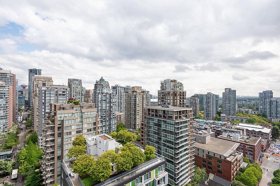 2002 1111 Richards Street Vancouver, BC - 28