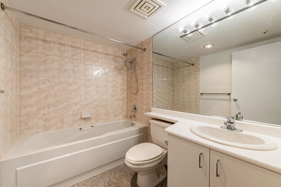 404 2288 Pine St West Vancouver, BC - 21