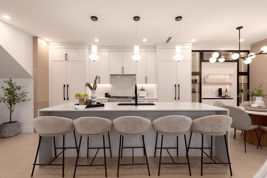 2 2976 W 13th Avenue Vancouver, BC - 6