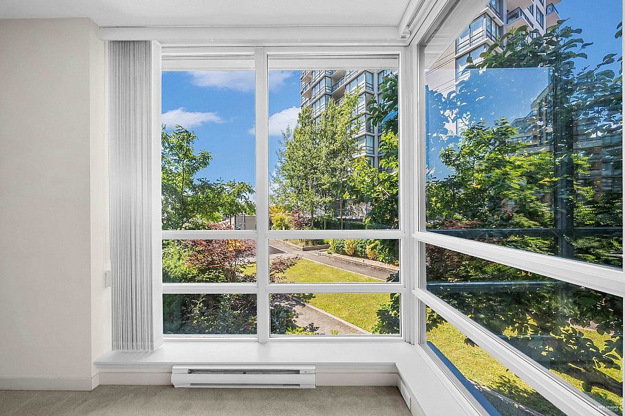 609 3111 Corvette Way Richmond, BC - 23