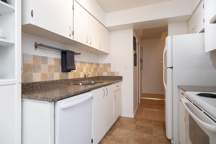 3452 Copeland Avenue Vancouver, BC - 10