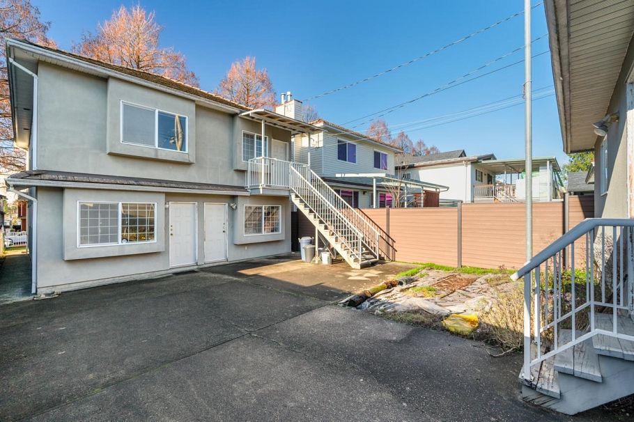 5760 Kerr Street Vancouver, BC - 24