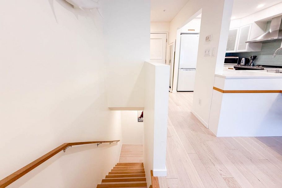 10 704 W 7th Avenue Vancouver, BC - 13