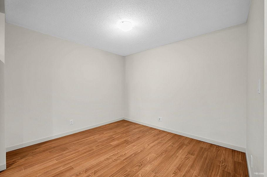 609 3111 Corvette Way Richmond, BC - 13