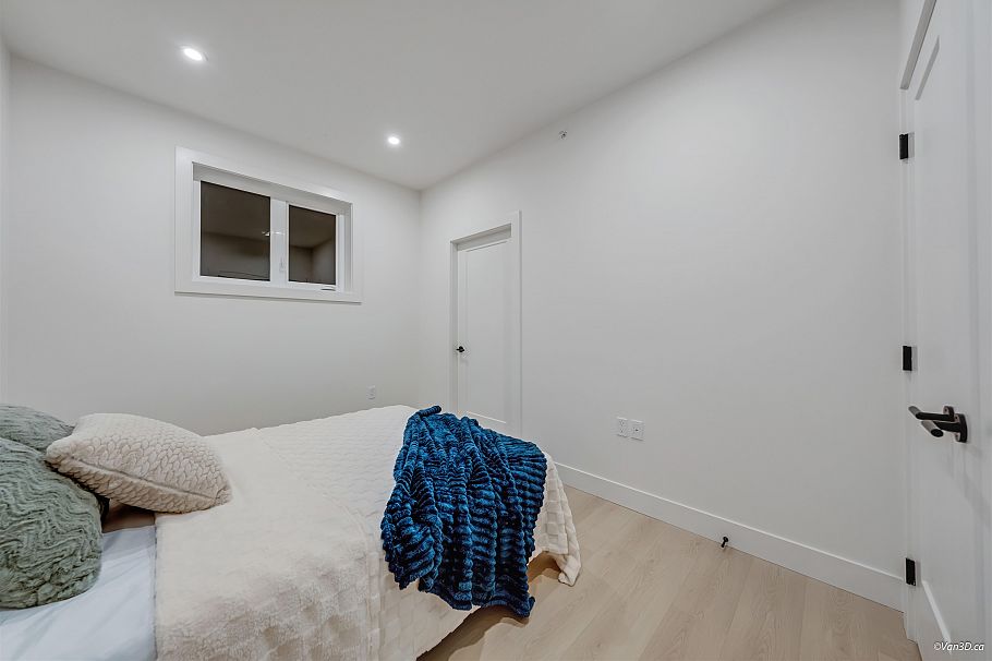 6728 Heather Street Vancouver, BC - 15